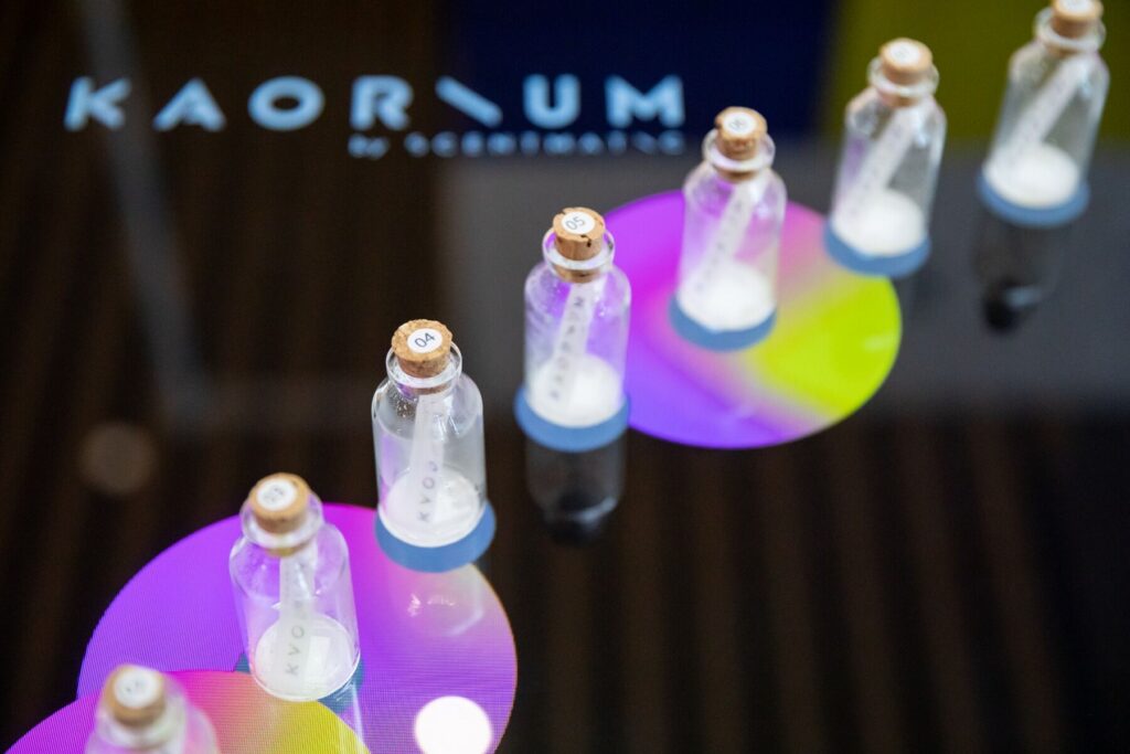 Kaorium получил награду за digital innovation в fragrance discovery: иллюстрация из поиска изображений